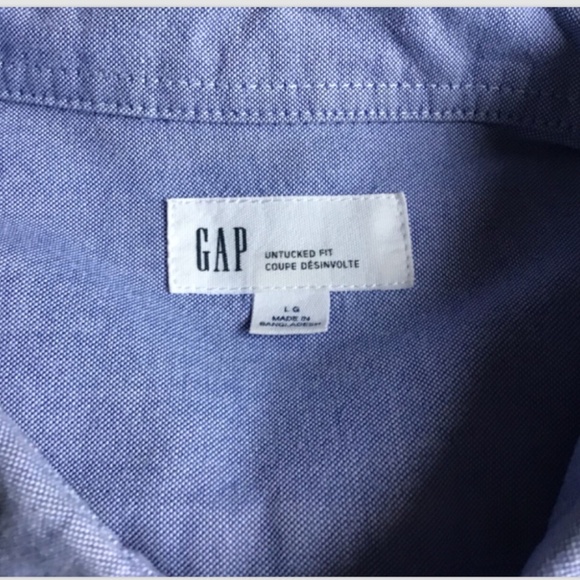 GAP Oxford light blue 100 % cotton button front shirt Sz L - Picture 7 of 10